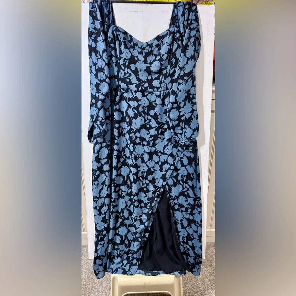 Abercrombie & Fitch Blue Maxi Dress with Sweetheart Neckline